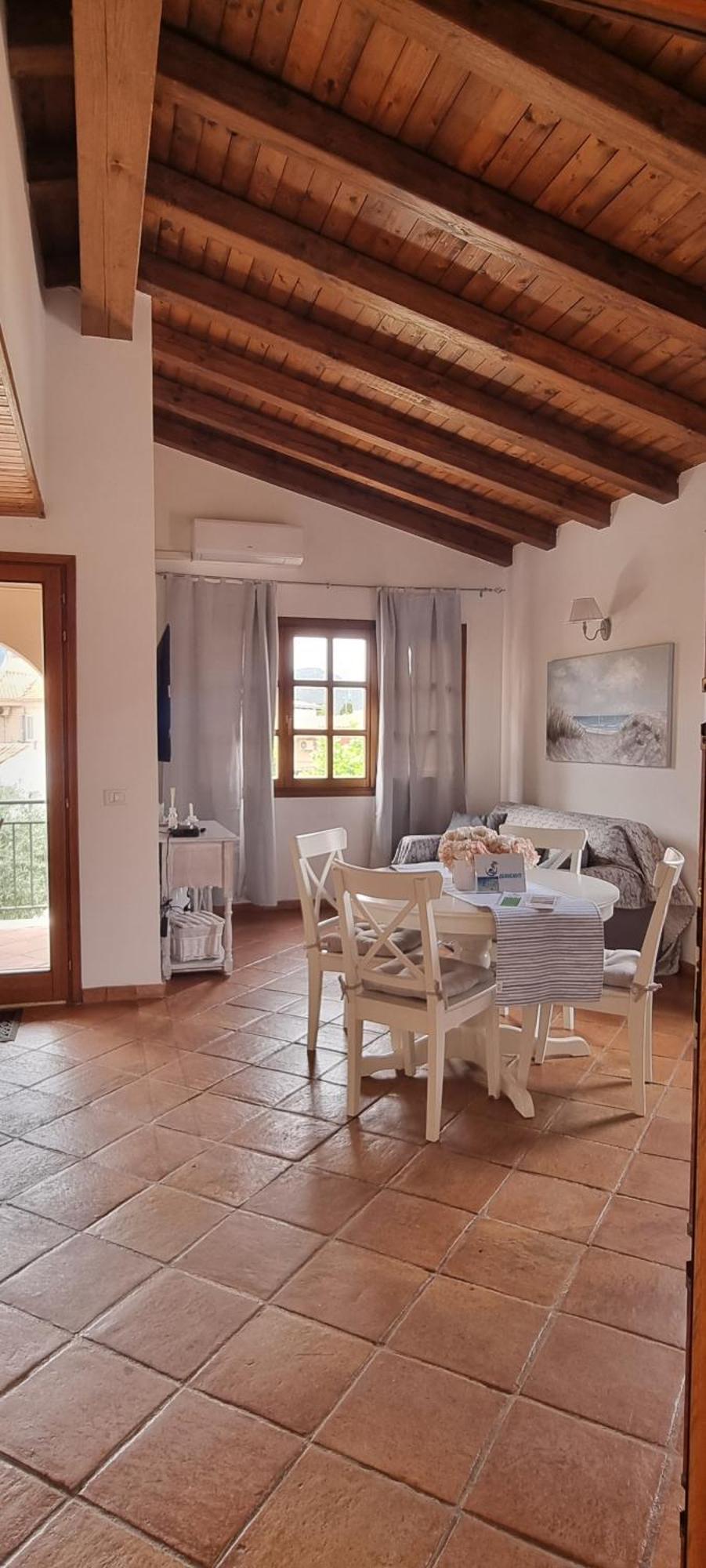Q Home San Teodoro San Teodoro  Eksteriør billede